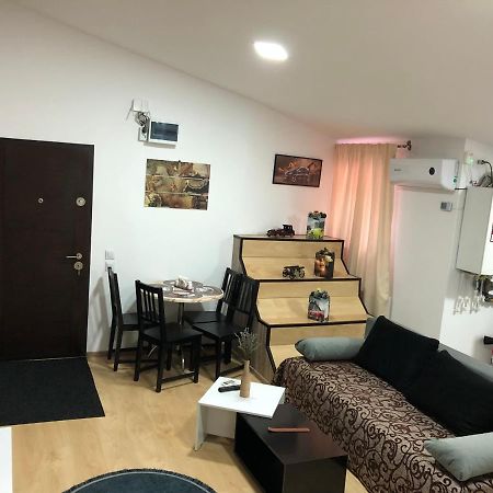 Serban Home Arenele Romane Marius Nasta Bucarest Exterior foto