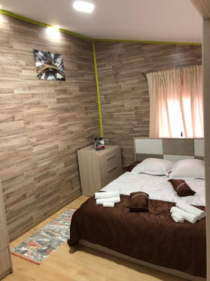 Serban Home Arenele Romane Marius Nasta Bucarest Exterior foto