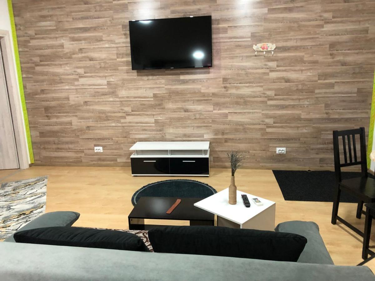 Serban Home Arenele Romane Marius Nasta Bucarest Exterior foto