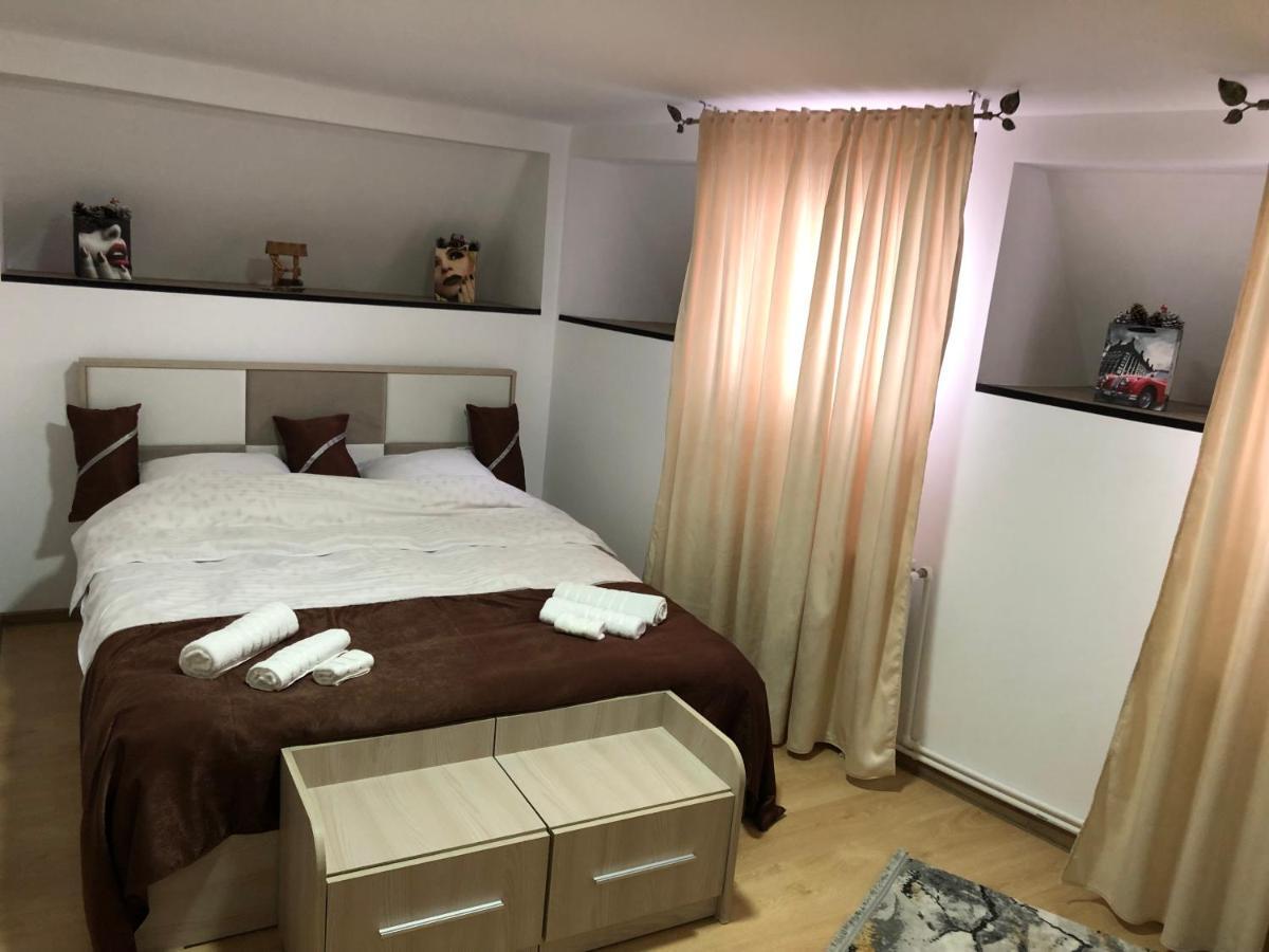 Serban Home Arenele Romane Marius Nasta Bucarest Exterior foto